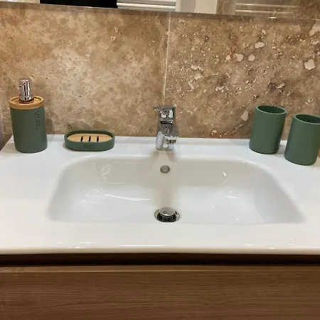 Apartment Carc'appart A *