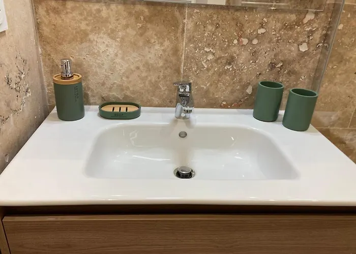 Apartment Carc'appart A *