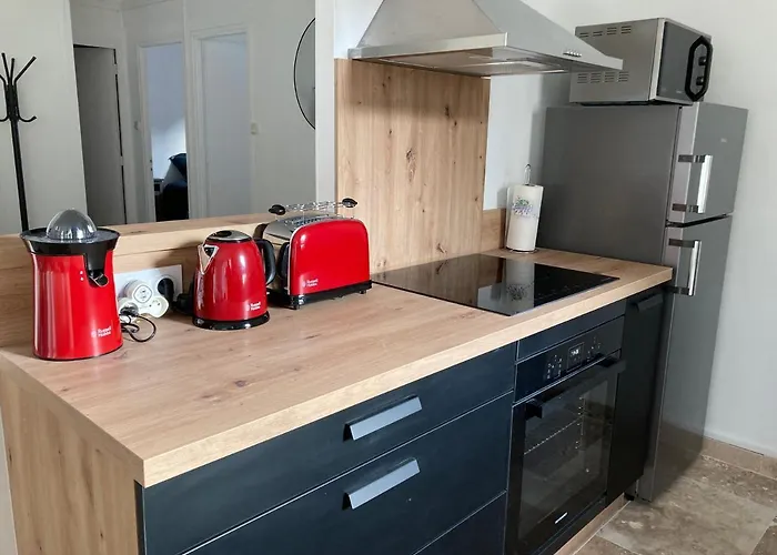 Apartment Carc'appart A *